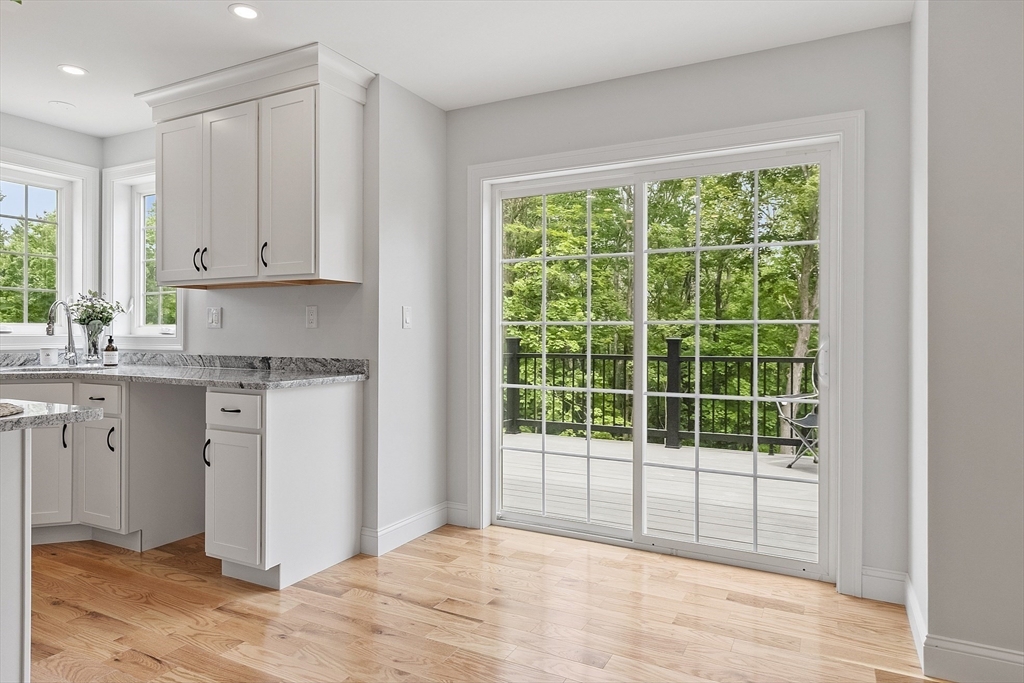72 A Cottage Lane, Unit LEFT HALF) Templeton, MA 01468 - Photo 14 of 40