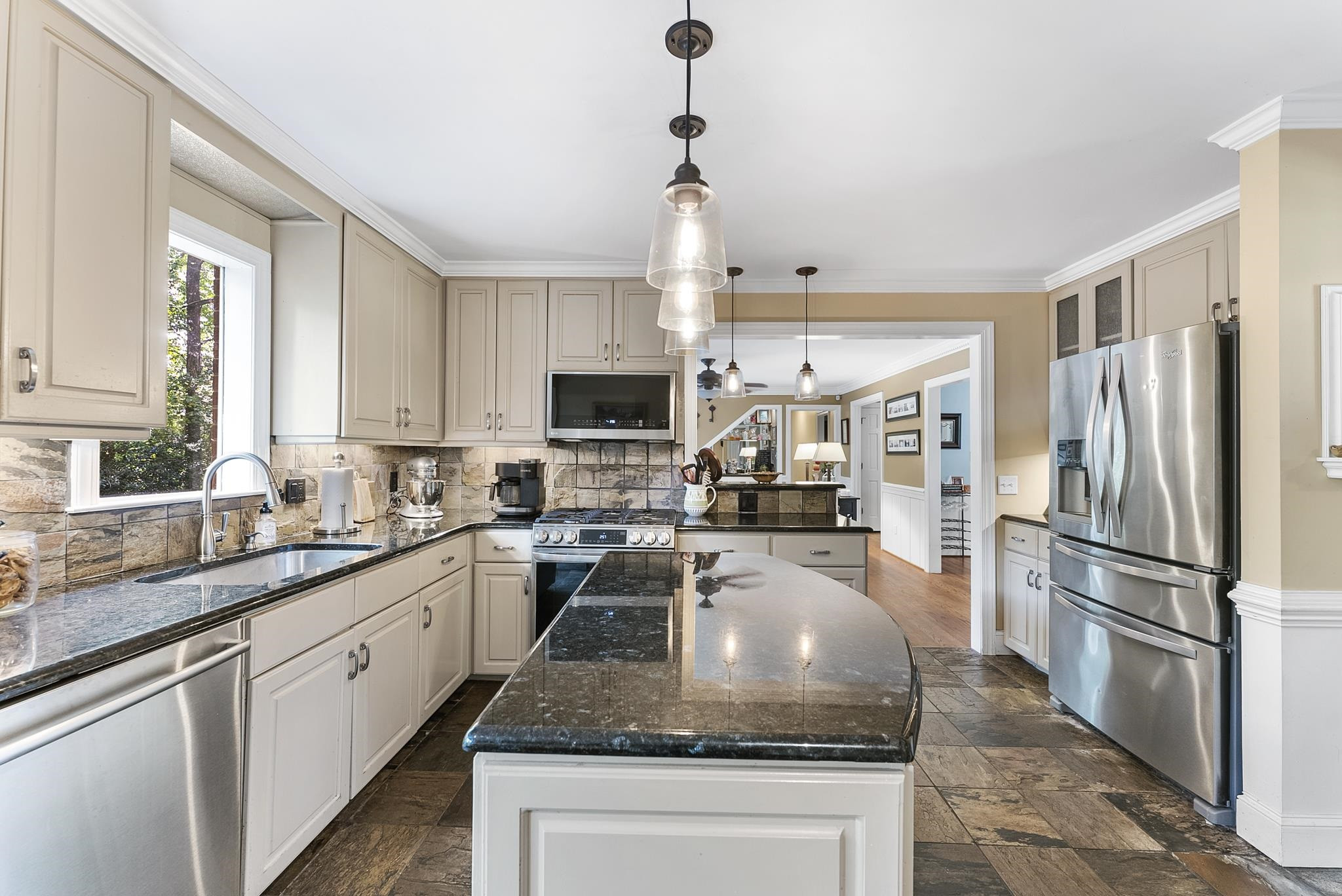 6109 Redmond Court Raleigh, NC 27612 - Photo 16 of 33 Photo 16