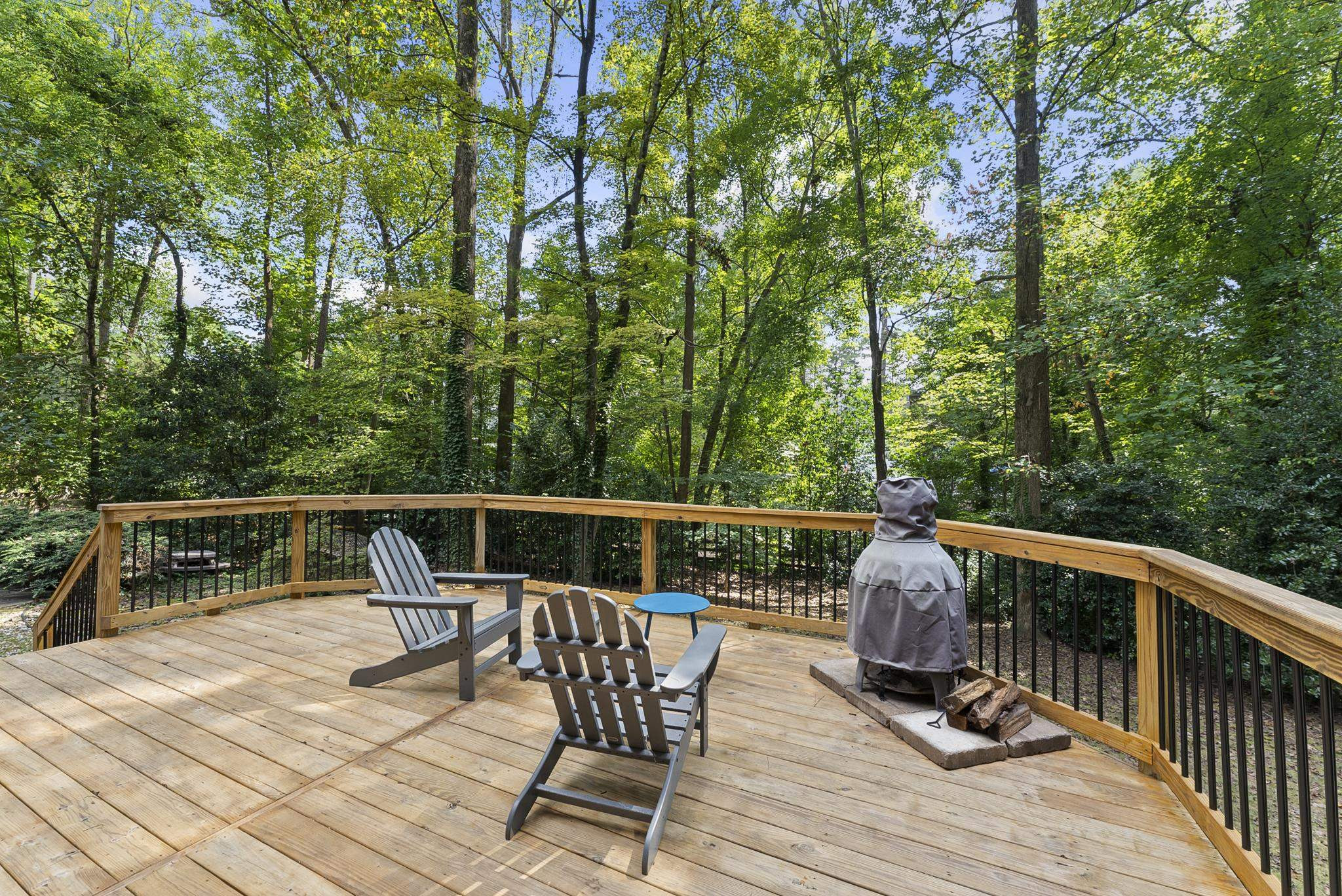 6109 Redmond Court Raleigh, NC 27612 - Photo 3 of 33 Photo 3