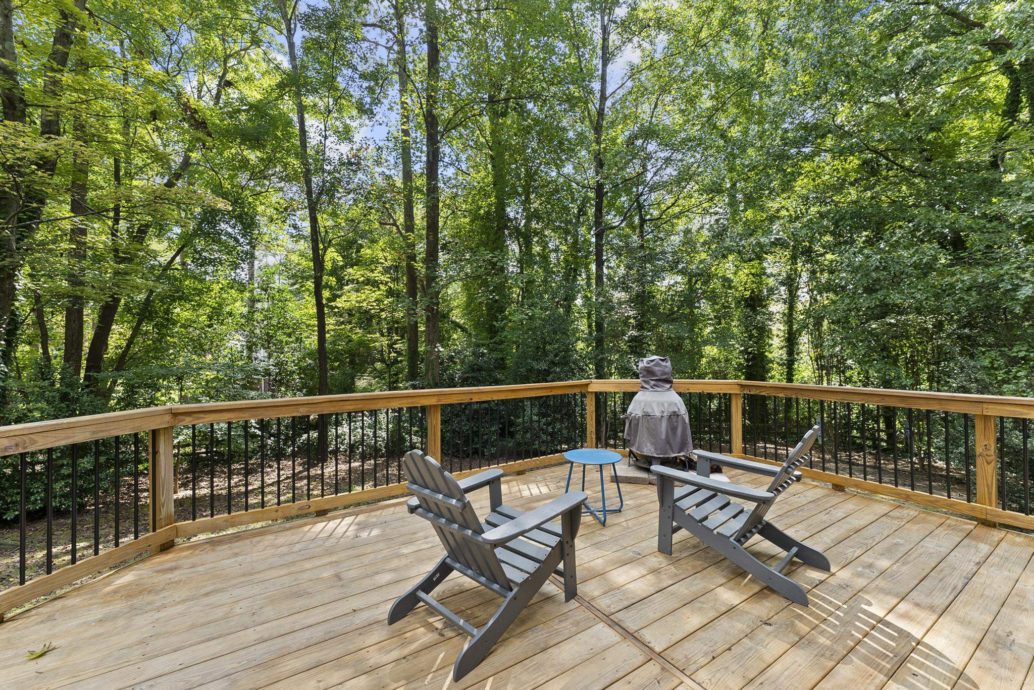 6109 Redmond Court Raleigh, NC 27612 - Photo 4 of 33 Photo 4