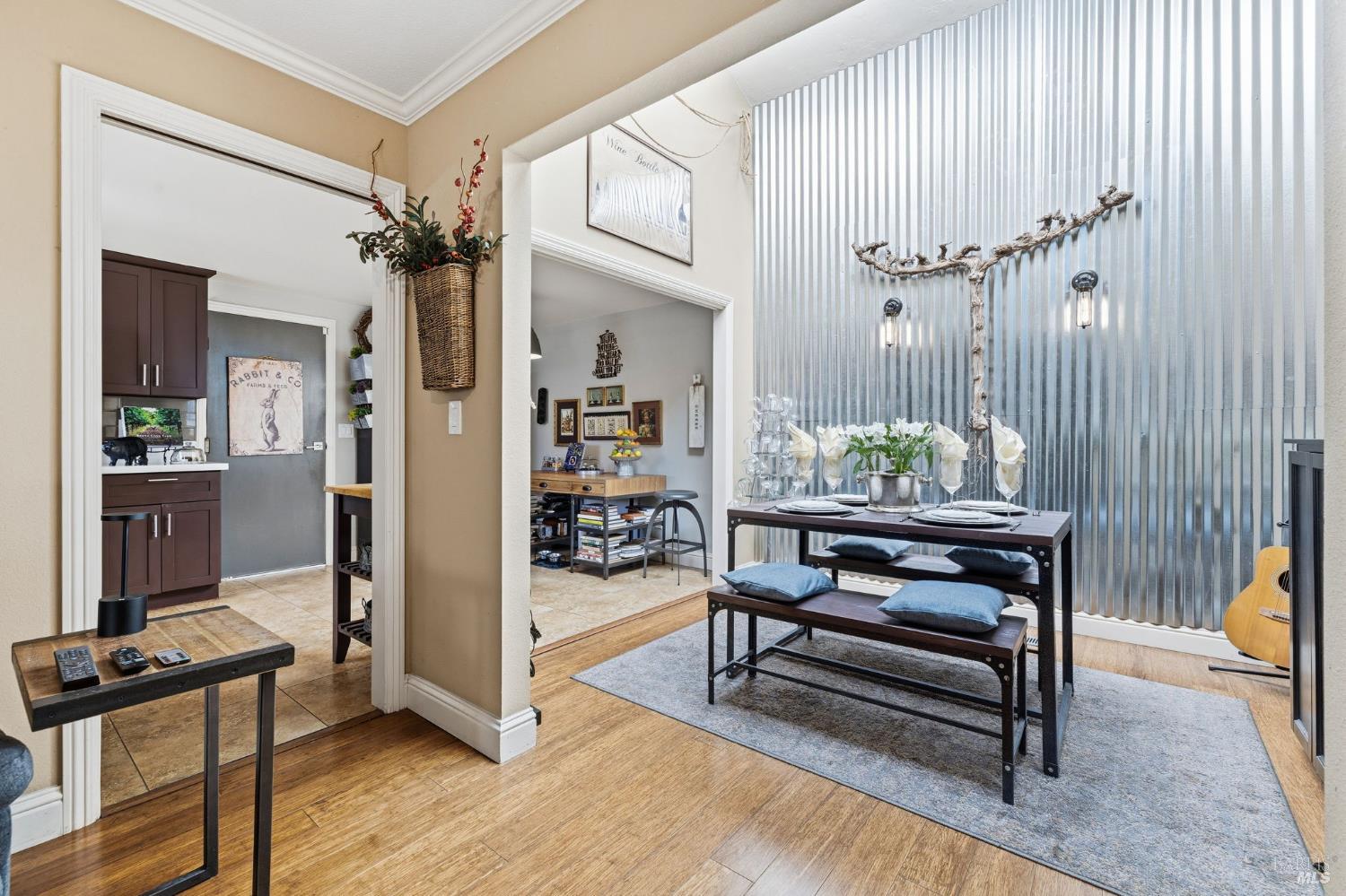 7409 Oakmont Drive Santa Rosa, CA 95409 - Photo 16 of 44 Dining & Breakfast