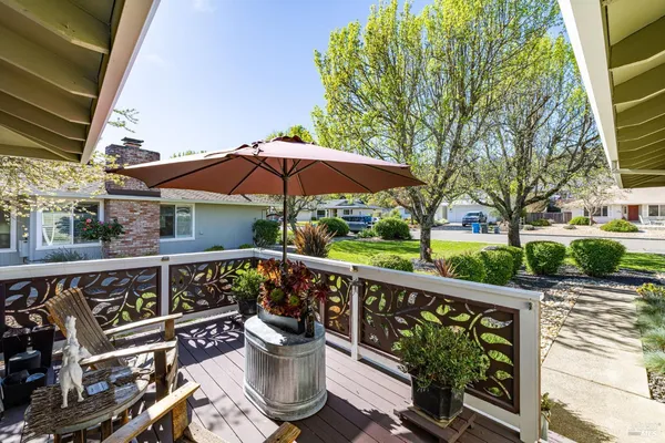 $639,000 | 7409 Oakmont Drive, Santa Rosa, CA 95409