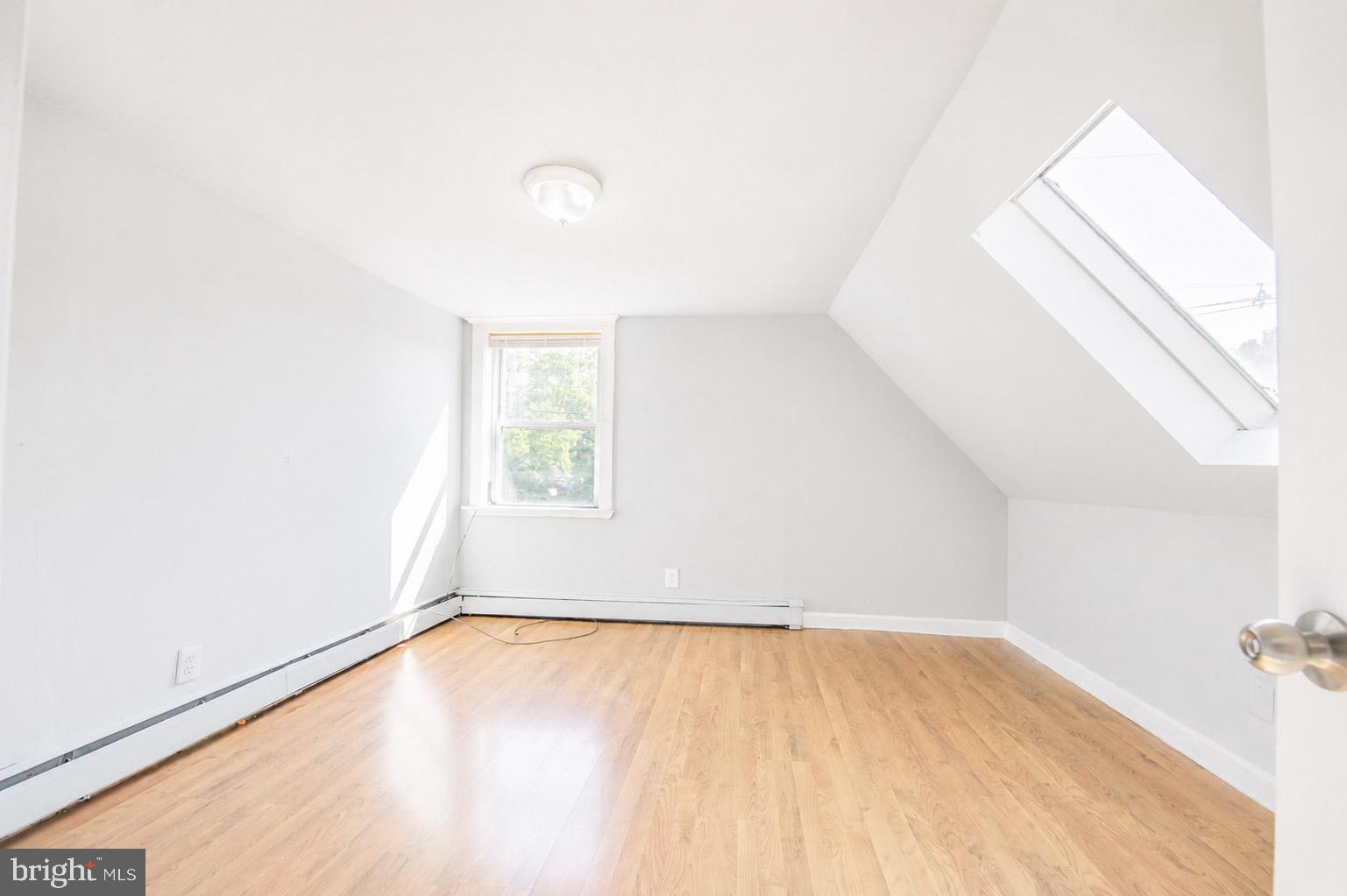 330 South Fairview Street, Unit C Riverside, NJ 08075 - Photo 4 of 10 Gallery Image 4