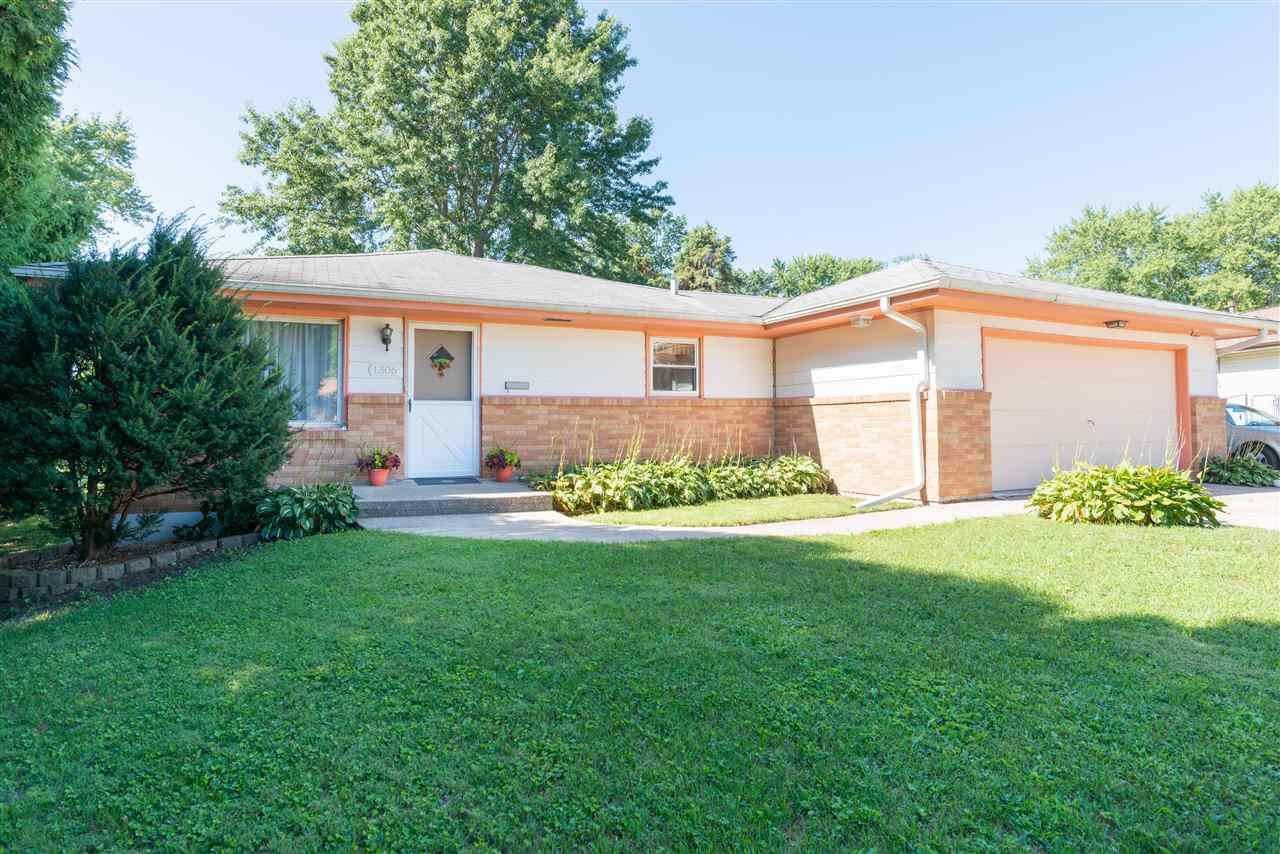 1306 Wellesley Road Rockford, IL 61103 - Photo 4 of 32 Gallery Image 4
