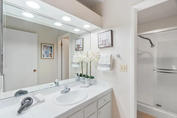 $750,000 | 100 East Middlefield Road, Unit 6G, Mountain View, CA 94043