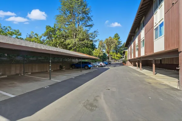 $750,000 | 100 East Middlefield Road, Unit 6G, Mountain View, CA 94043