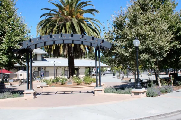 $750,000 | 100 East Middlefield Road, Unit 6G, Mountain View, CA 94043
