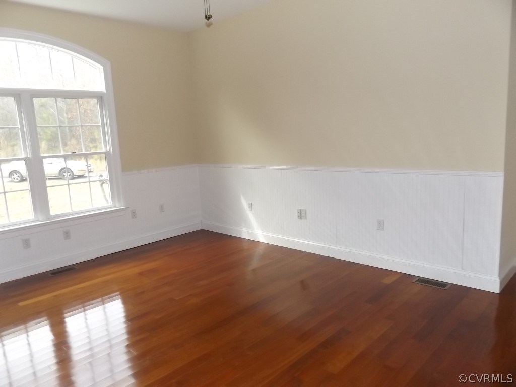6219 Matoaca Road Petersburg, VA 23803 - Photo 7 of 18 Gallery Image 7