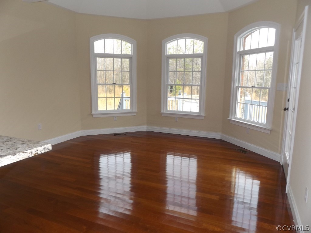 6219 Matoaca Road Petersburg, VA 23803 - Photo 9 of 18 Gallery Image 9