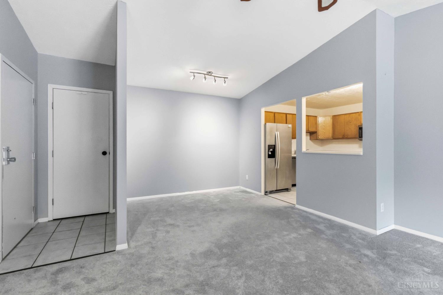 537 Davis Road, Unit 12 Cincinnati, OH 45255 - Photo 10 of 30