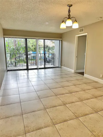 $1,875 | 1620 Balfour Point Drive, Unit G, West Palm Beach, FL 33411
