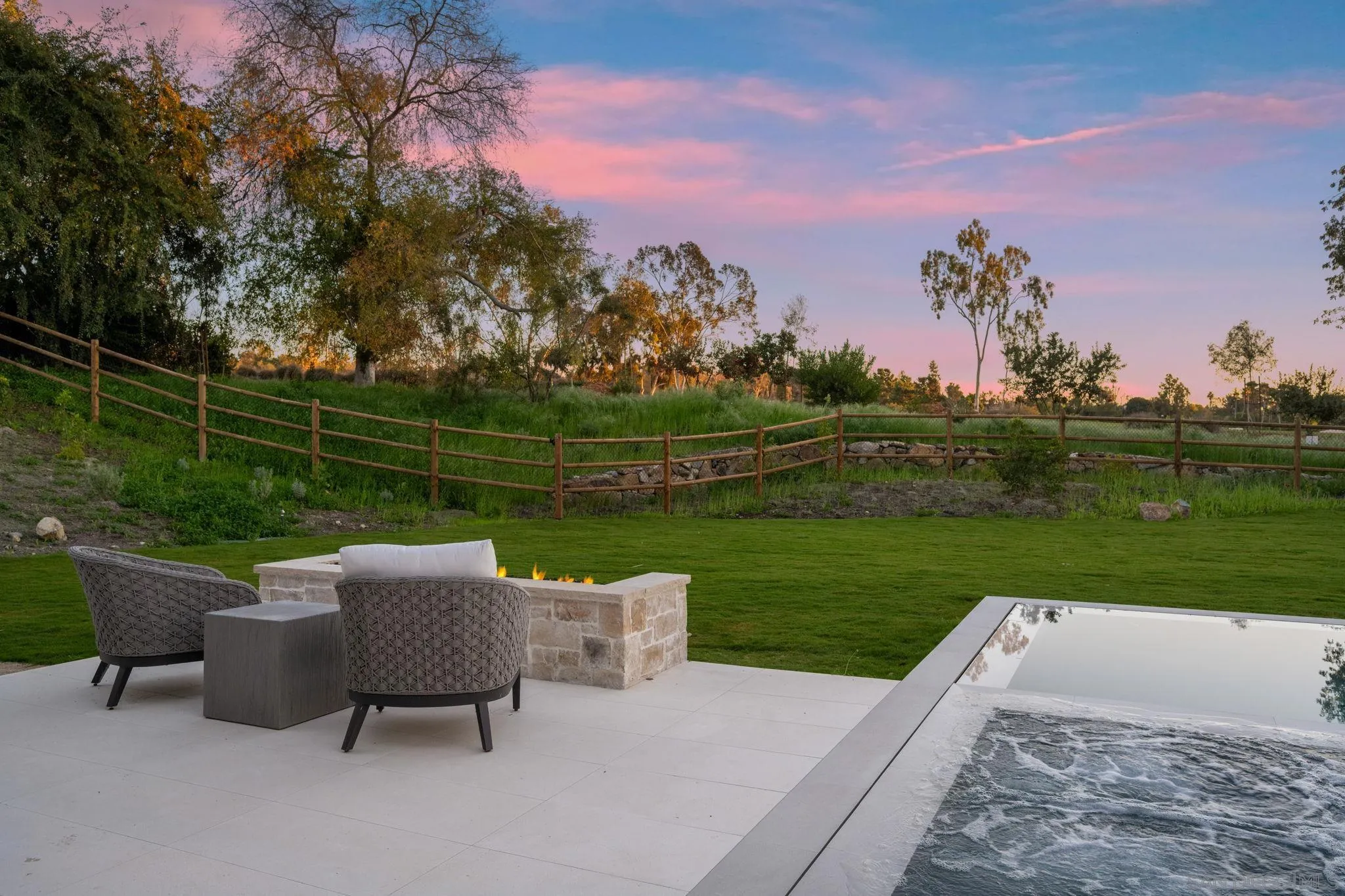 6323 Mimulus Rancho Santa Fe, CA 92067 - Photo 10 of 32 Gallery Image 10