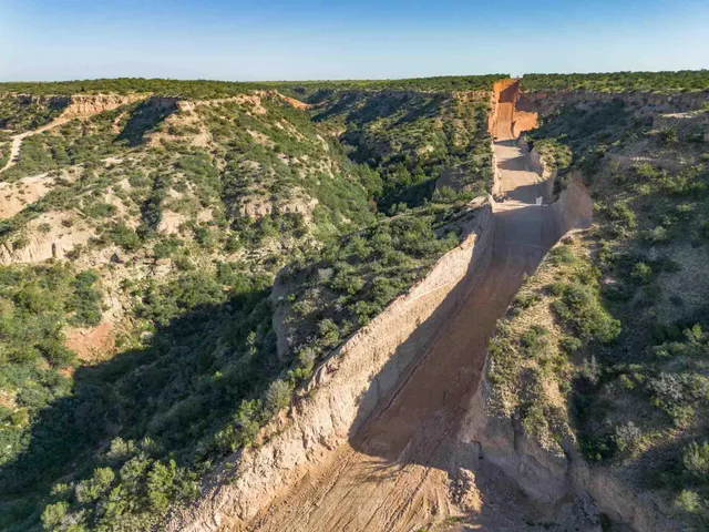 $3,550,000 | Whistling Winds Ranch, Silverton, TX 79257