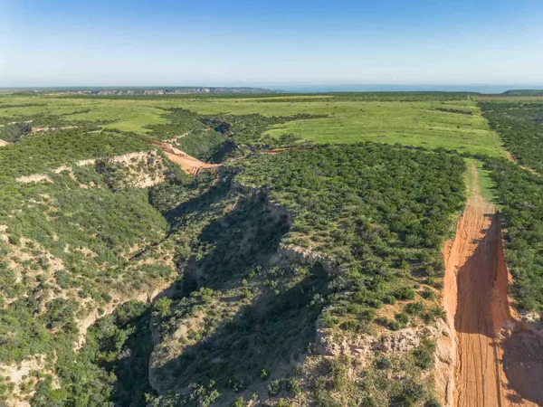 $3,550,000 | Whistling Winds Ranch, Silverton, TX 79257