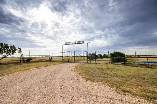 $3,550,000 | Whistling Winds Ranch, Silverton, TX 79257