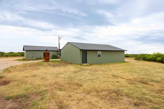 $3,550,000 | Whistling Winds Ranch, Silverton, TX 79257