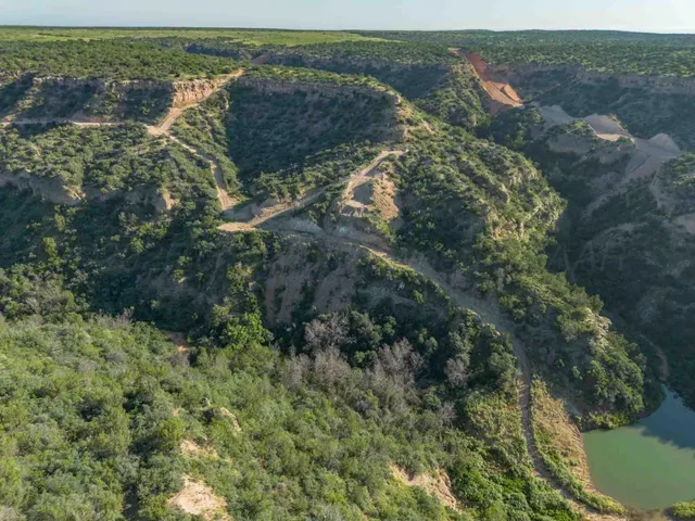 $3,550,000 | Whistling Winds Ranch, Silverton, TX 79257