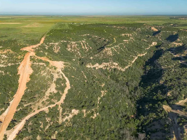 $3,550,000 | Whistling Winds Ranch, Silverton, TX 79257