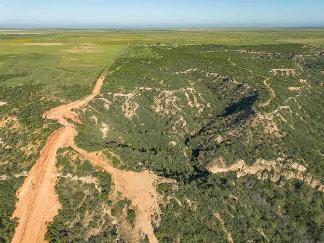 $3,550,000 | Whistling Winds Ranch, Silverton, TX 79257