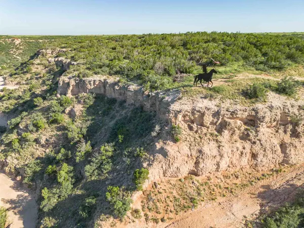 $3,550,000 | Whistling Winds Ranch, Silverton, TX 79257