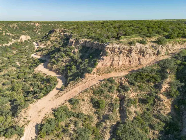 $3,550,000 | Whistling Winds Ranch, Silverton, TX 79257
