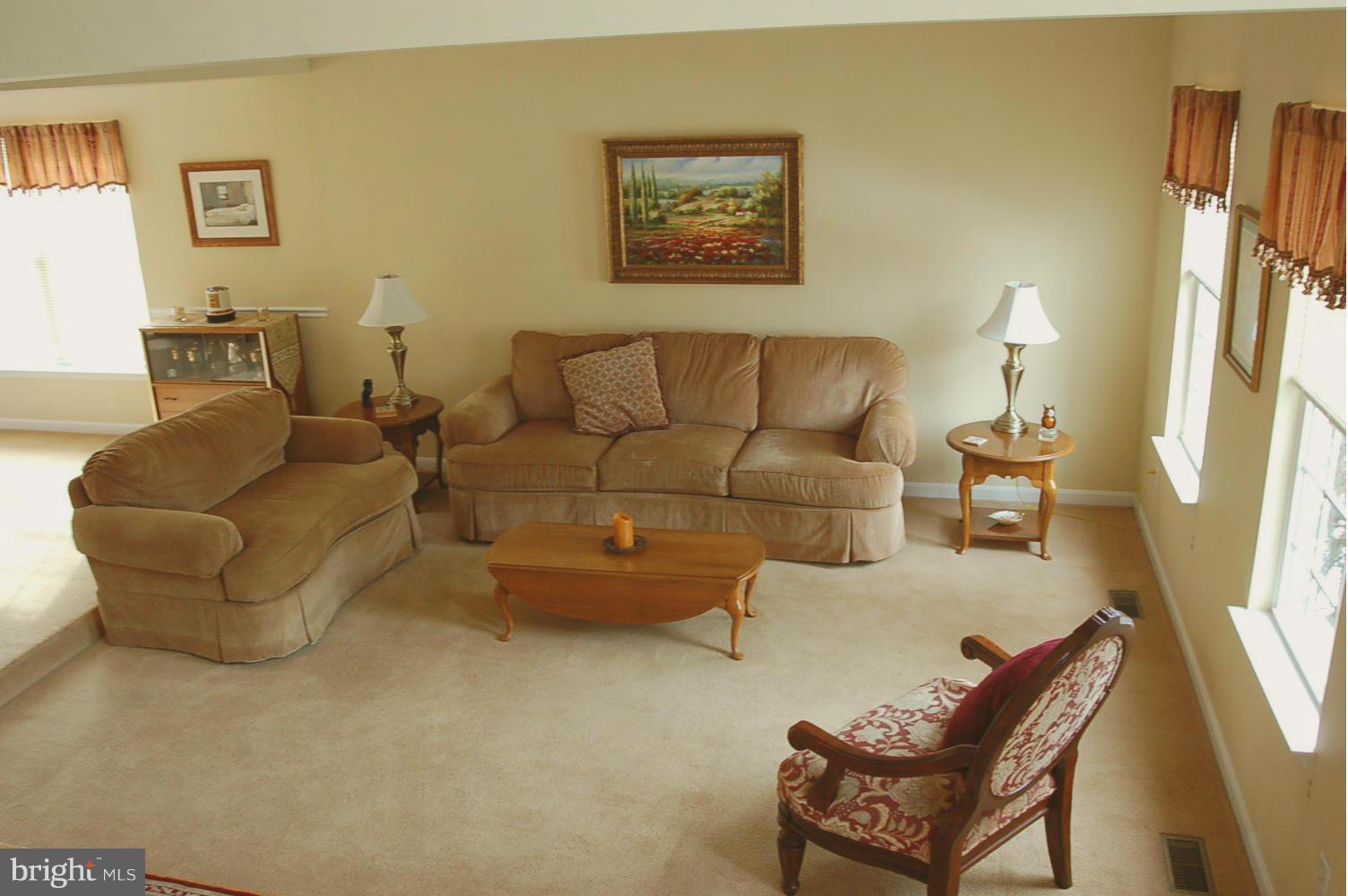 6421 Spring Forest Road Frederick, MD 21701 - Photo 3 of 30 Living Room