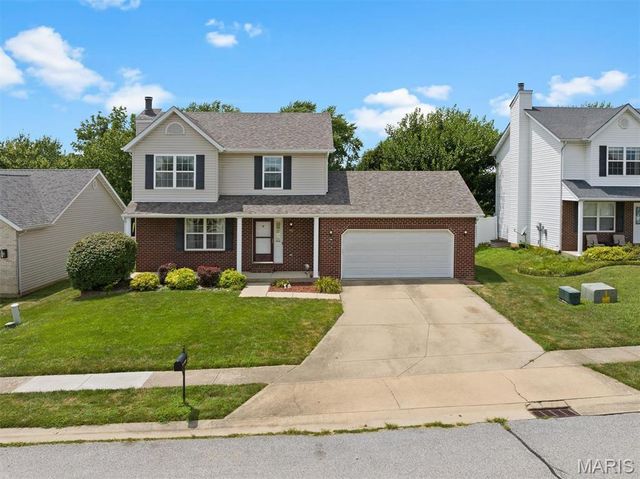 $320,000 | 957 Pacific Crossing Drive, O'Fallon, IL 62269