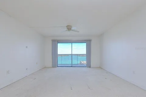 $180,000 | 7300 Sun Island Drive South, Unit 1602, South Pasadena, FL 33707