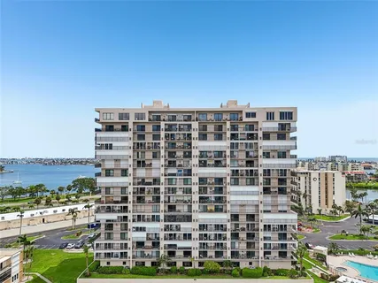 $180,000 | 7300 Sun Island Drive South, Unit 1602, South Pasadena, FL 33707