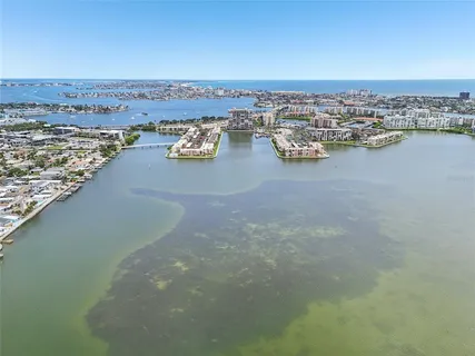 $180,000 | 7300 Sun Island Drive South, Unit 1602, South Pasadena, FL 33707