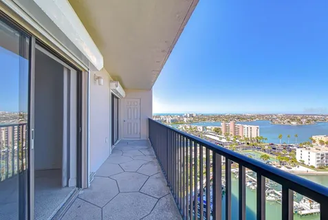 $180,000 | 7300 Sun Island Drive South, Unit 1602, South Pasadena, FL 33707