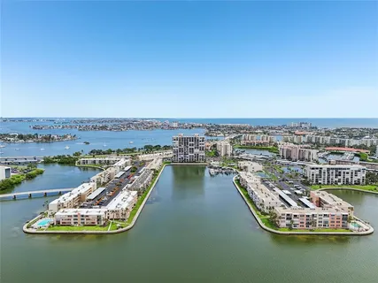 $180,000 | 7300 Sun Island Drive South, Unit 1602, South Pasadena, FL 33707