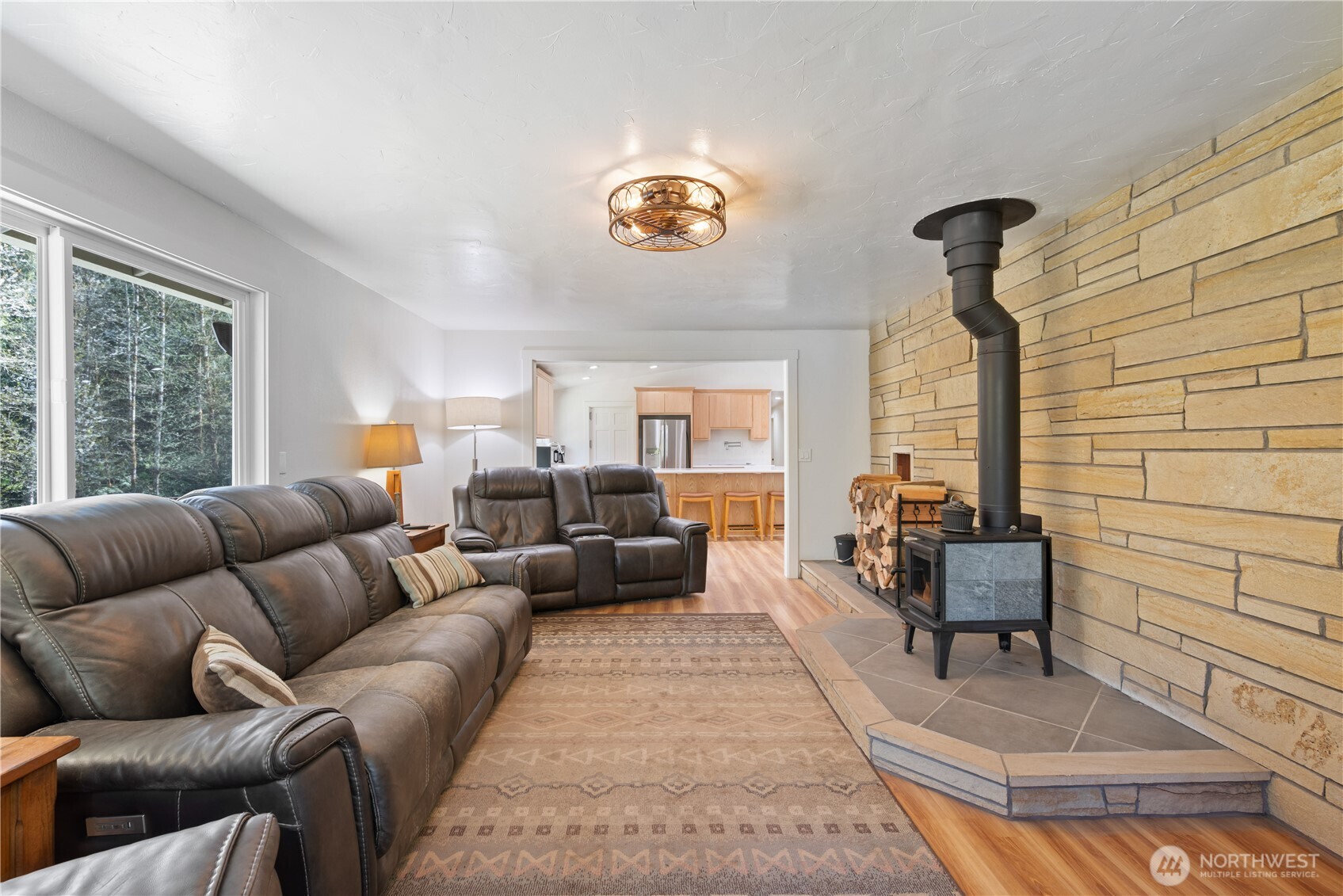 976 Sandy Bend Road Castle Rock, WA 98611 - Photo 12 of 36