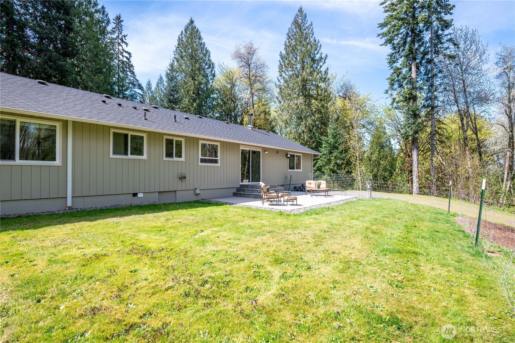 976 Sandy Bend Road Castle Rock, WA 98611 - Photo 23 of 36