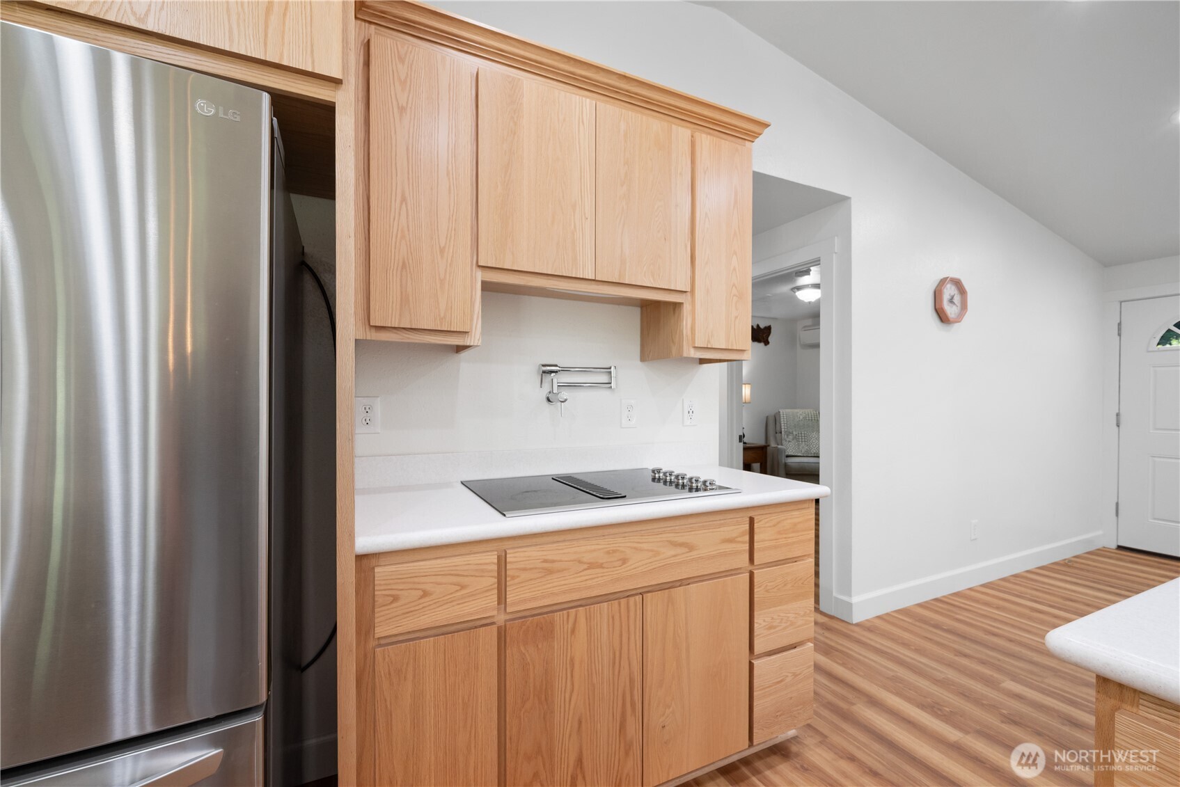 976 Sandy Bend Road Castle Rock, WA 98611 - Photo 9 of 36