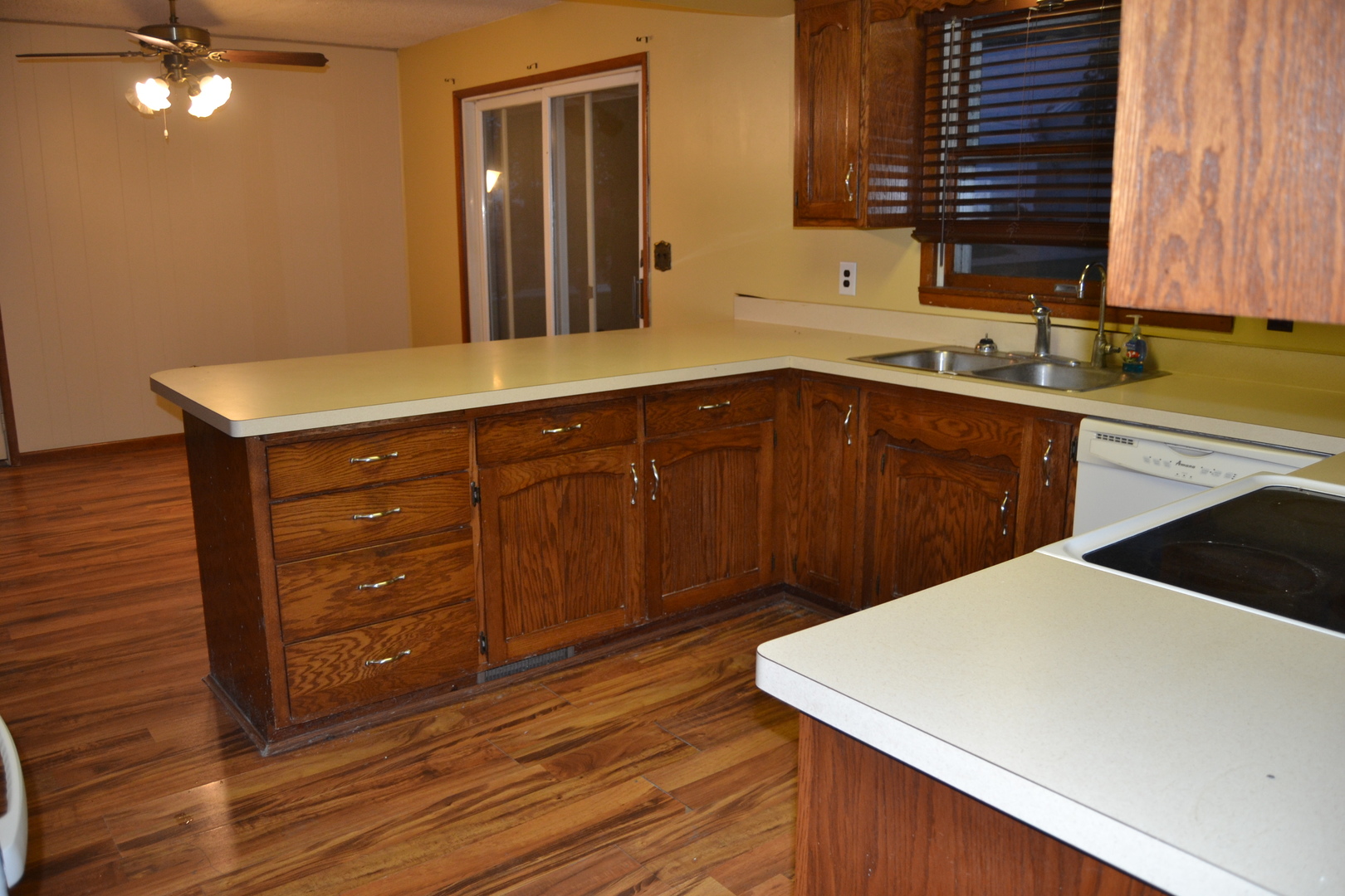 22417 Star Road Tampico, IL 61283 - Photo 11 of 18