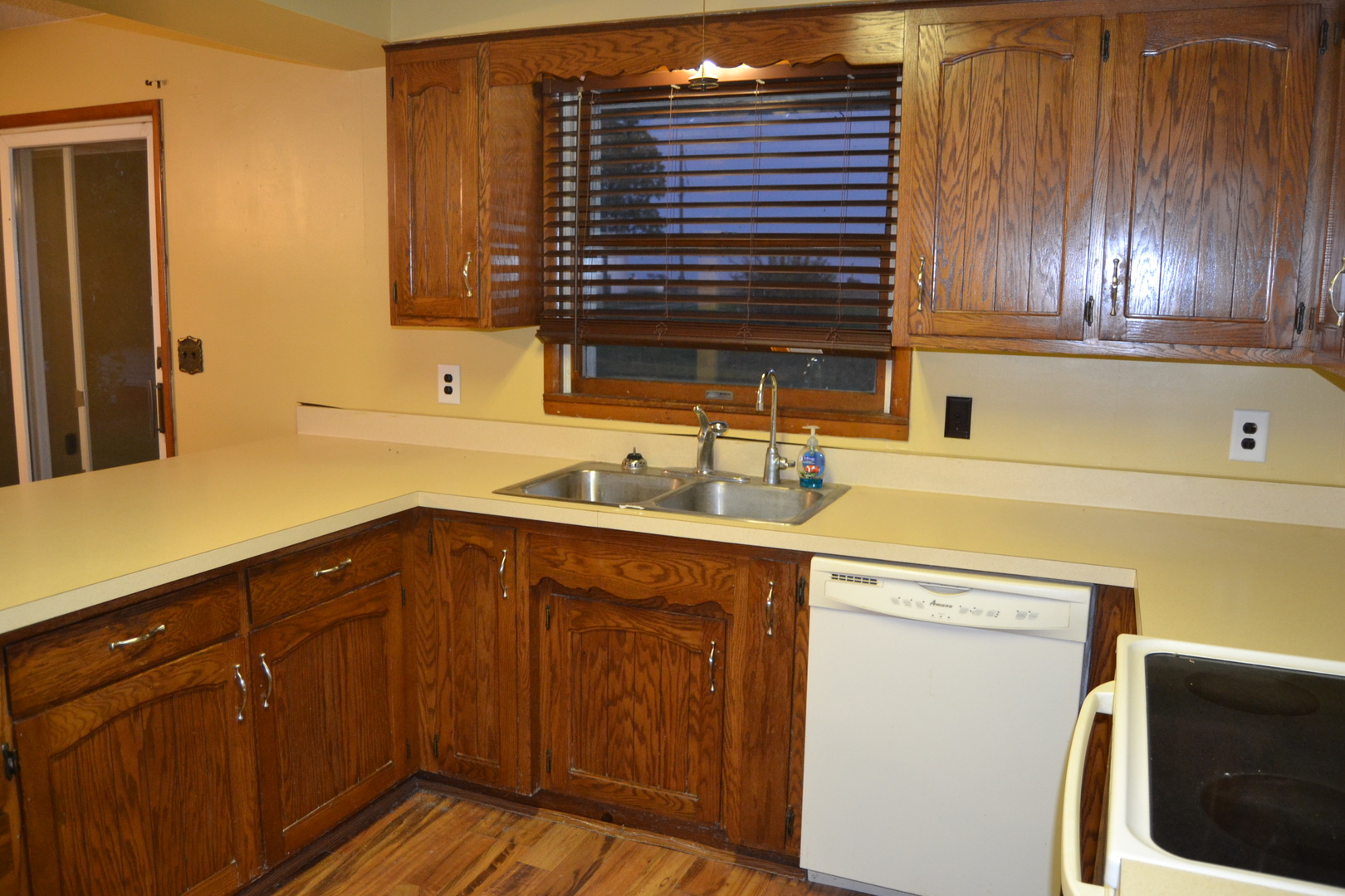 22417 Star Road Tampico, IL 61283 - Photo 12 of 18