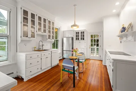 $1,450,000 | 3 Vermont Street, Boston, MA 02132