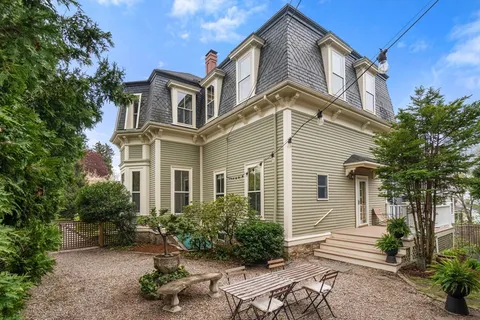 $1,450,000 | 3 Vermont Street, Boston, MA 02132