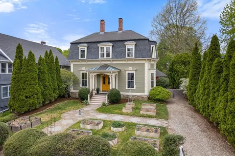 $1,450,000 | 3 Vermont Street, Boston, MA 02132