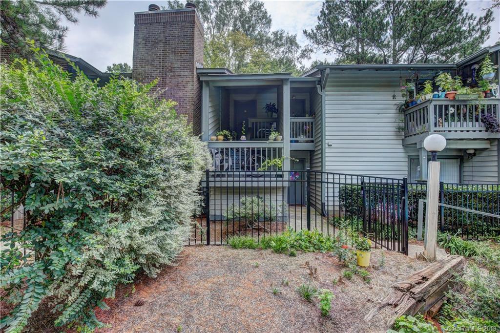 5020 Sardis Road, Unit M Charlotte, NC 28270 - Photo 2 of 28