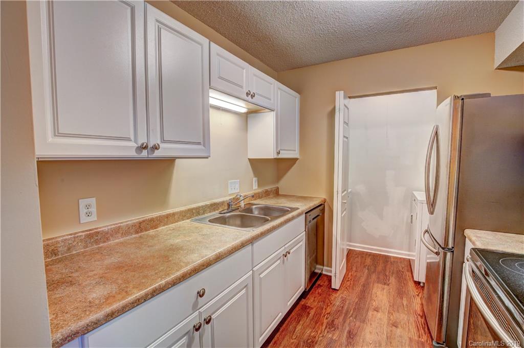 5020 Sardis Road, Unit M Charlotte, NC 28270 - Photo 13 of 28