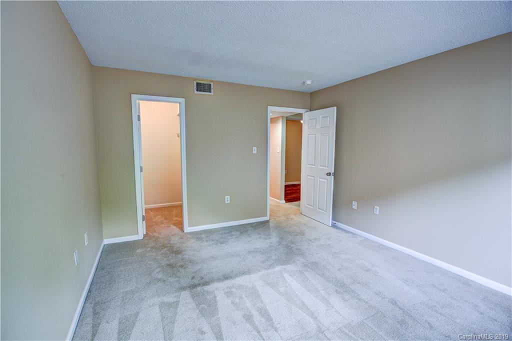 5020 Sardis Road, Unit M Charlotte, NC 28270 - Photo 17 of 28