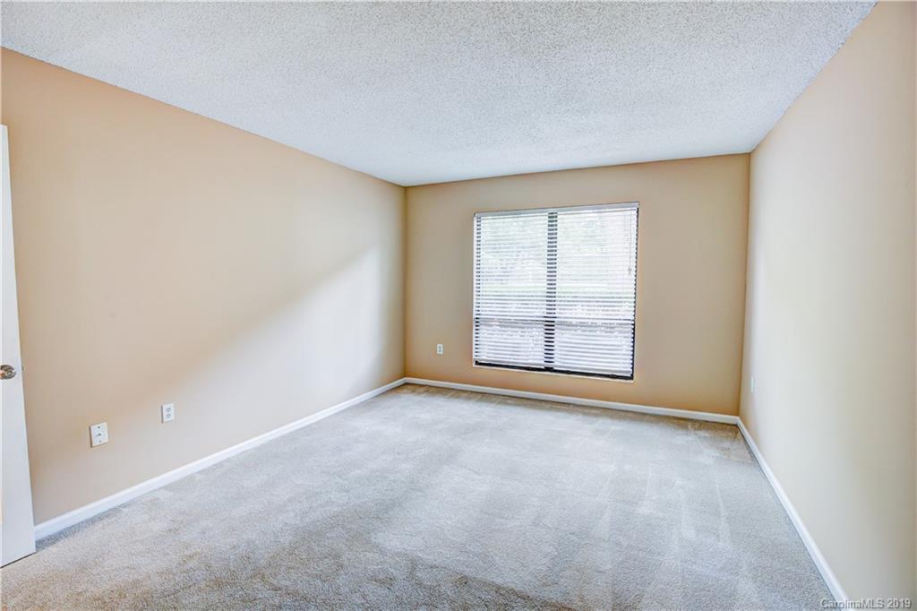 5020 Sardis Road, Unit M Charlotte, NC 28270 - Photo 18 of 28