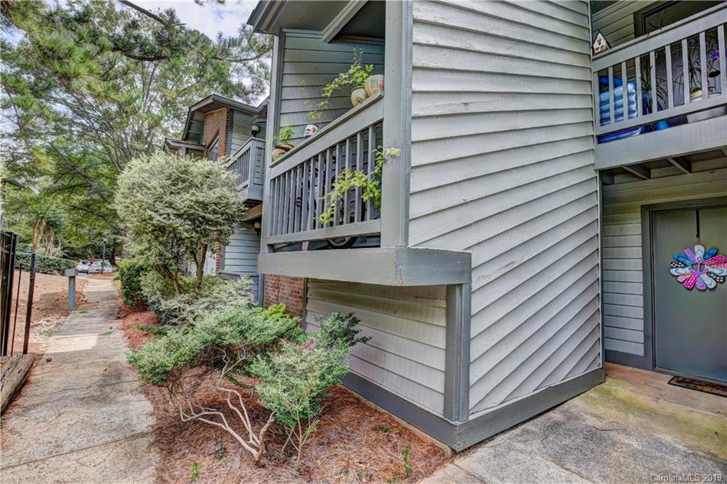5020 Sardis Road, Unit M Charlotte, NC 28270 - Photo 4 of 28