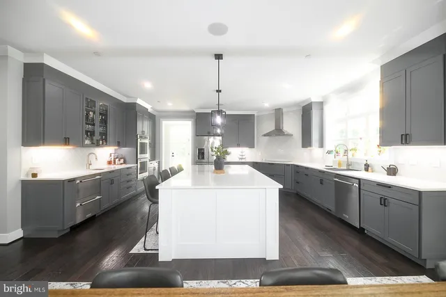 $1,300,000 | 23155 Greenstone Drive, Leonardtown, MD 20650