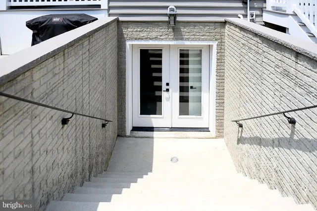 $1,300,000 | 23155 Greenstone Drive, Leonardtown, MD 20650