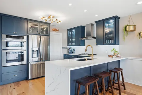 $1,295,000 | 1070 South Lake Shore Drive, Unit 11 2B, Lake Geneva, WI 53147