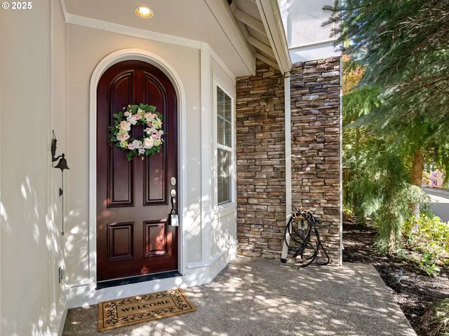 $669,000 | 10871 Southwest Brown Street, Tualatin, OR 97062