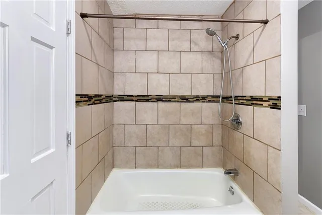 $380,000 | 10812 Cleveland Avenue, Kansas City, KS 66109